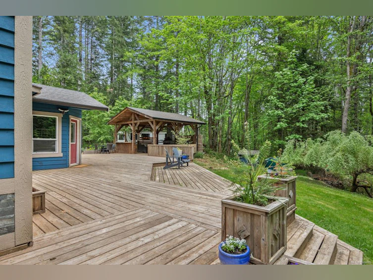 9525 Doyle Road, Black Creek, BC, V9J 1E7 - 13