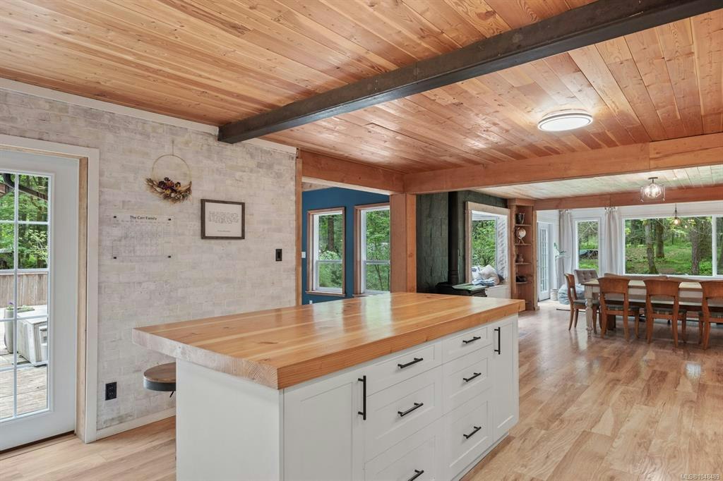 9525 Doyle Road, Black Creek, BC, V9J 1E7 - 29