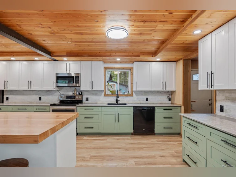 9525 Doyle Road, Black Creek, BC, V9J 1E7 - 39