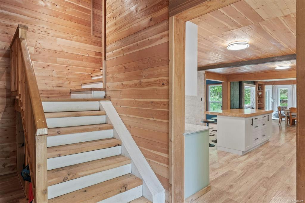 9525 Doyle Road, Black Creek, BC, V9J 1E7 - 27