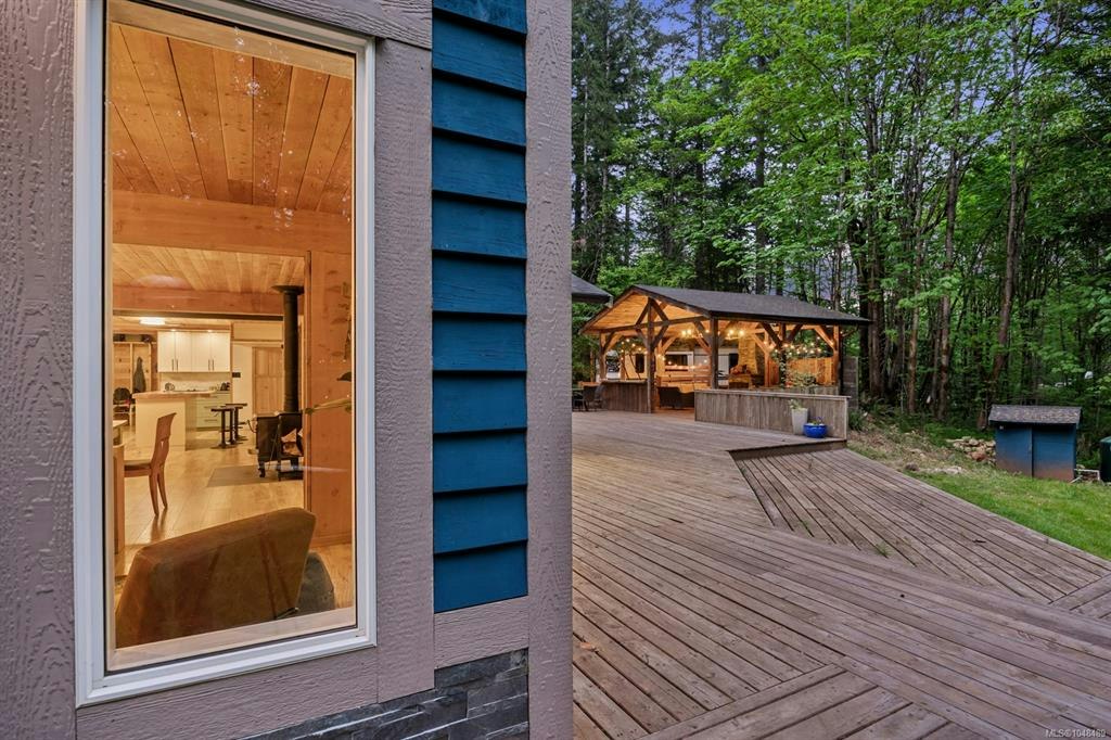 9525 Doyle Road, Black Creek, BC, V9J 1E7 - 56