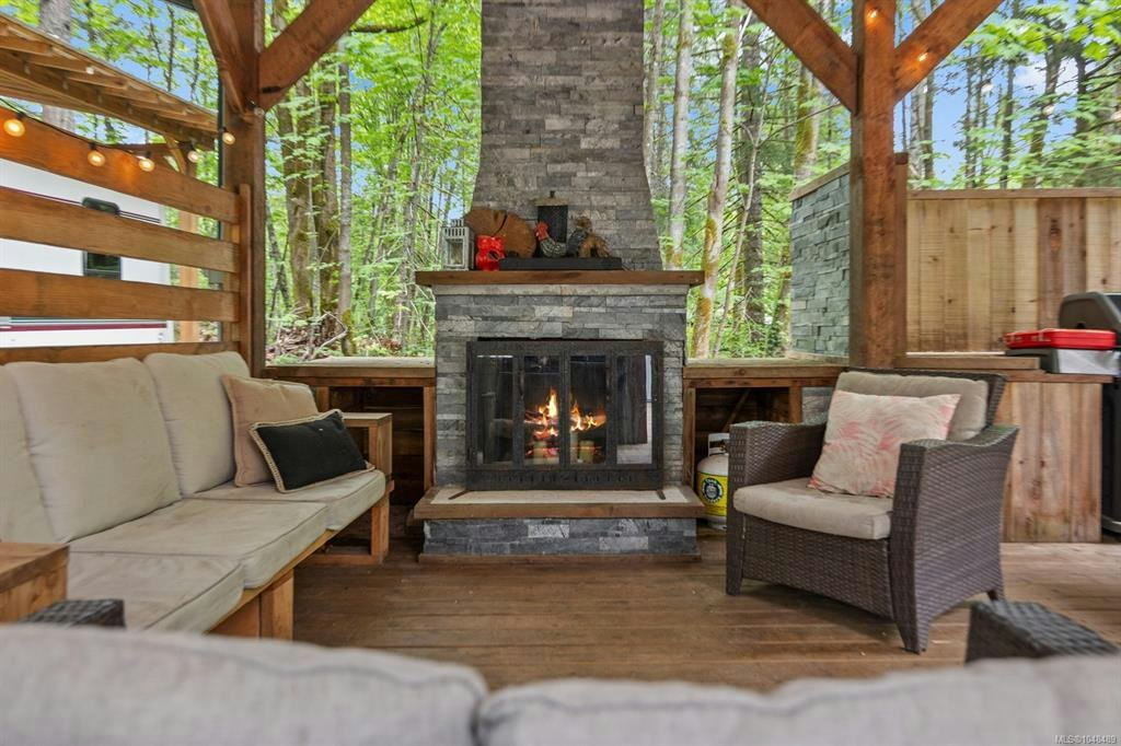 9525 Doyle Road, Black Creek, BC, V9J 1E7 - 16