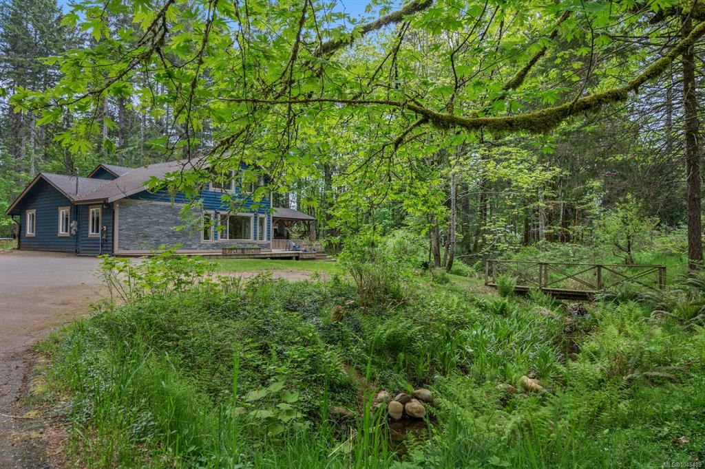 9525 Doyle Road, Black Creek, BC, V9J 1E7 - 20