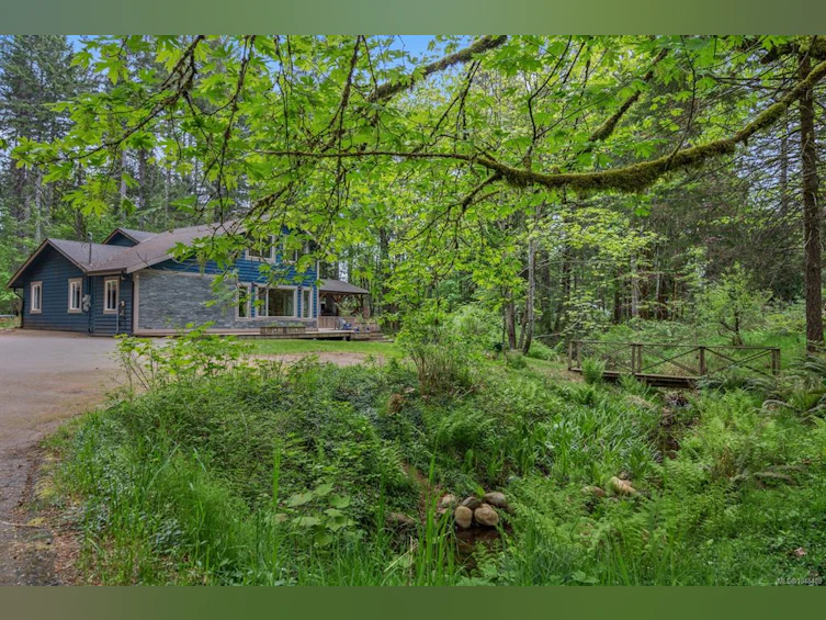 9525 Doyle Road, Black Creek, BC, V9J 1E7 - 20