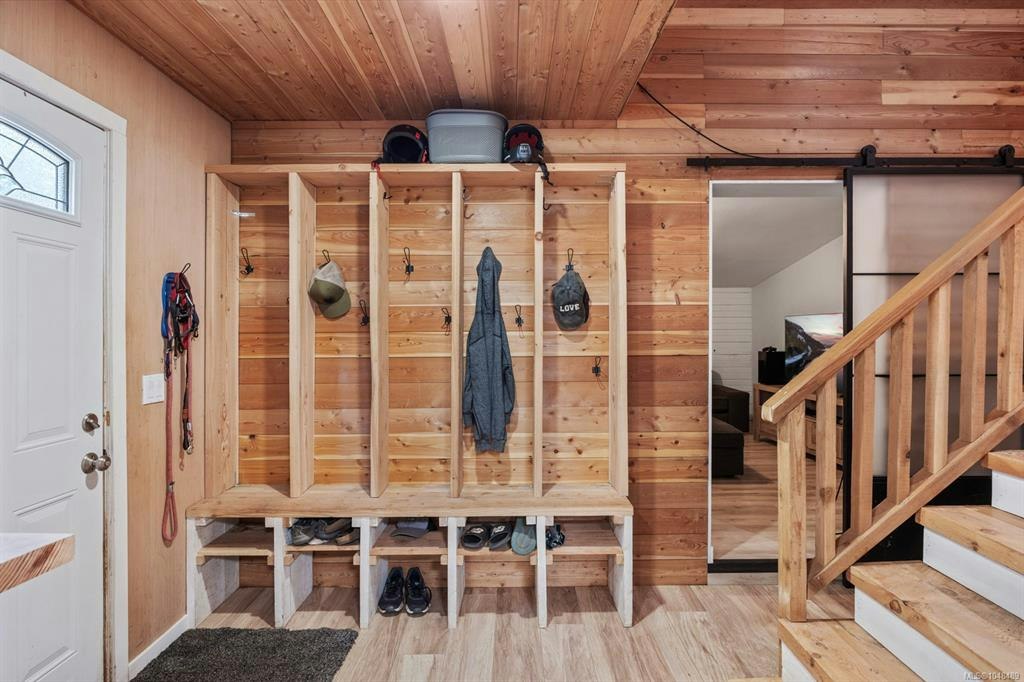 9525 Doyle Road, Black Creek, BC, V9J 1E7 - 28