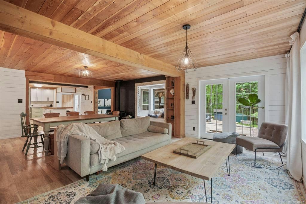 9525 Doyle Road, Black Creek, BC, V9J 1E7 - 37
