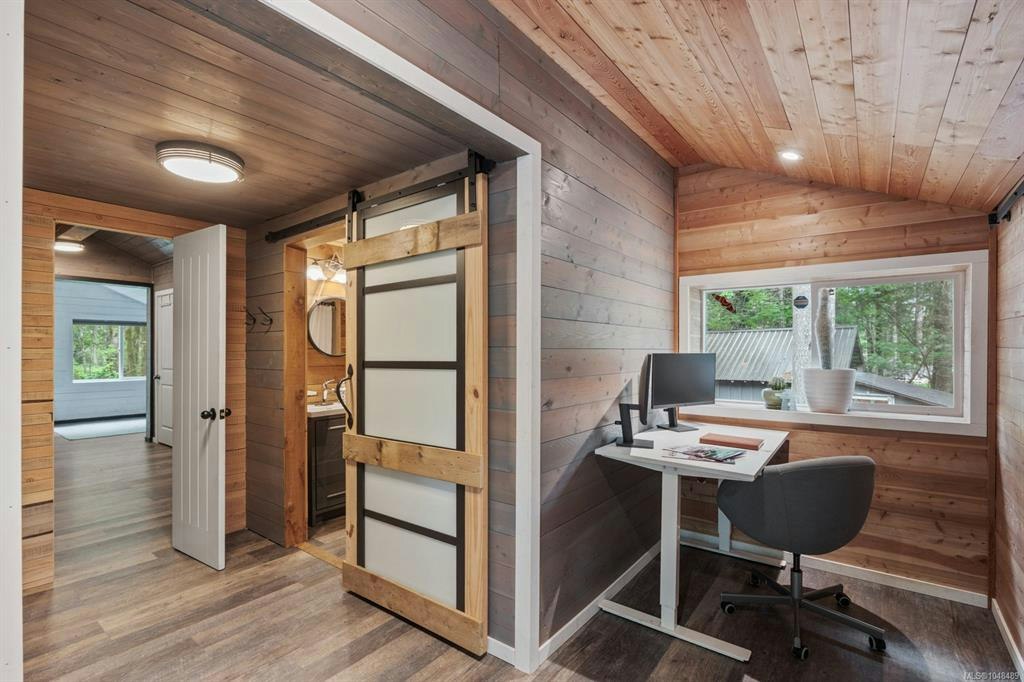 9525 Doyle Road, Black Creek, BC, V9J 1E7 - 48