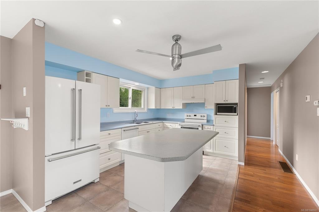 724 Galerno Road, Campbell River, BC, V9W 5J3 - 5