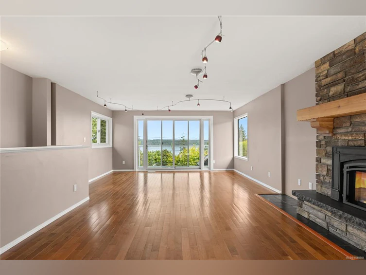724 Galerno Road, Campbell River, BC, V9W 5J3 - 8