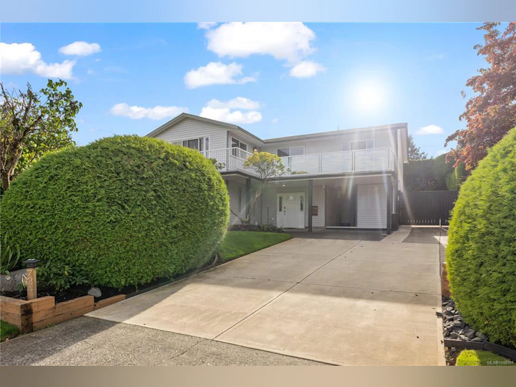 724 Galerno Road, Campbell River, BC, V9W 5J3 - 4