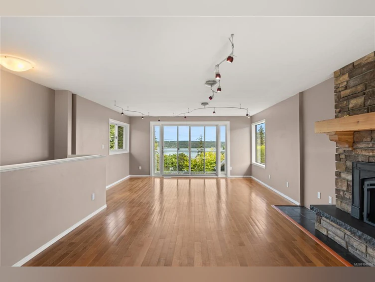 724 Galerno Road, Campbell River, BC, V9W 5J3 - 9
