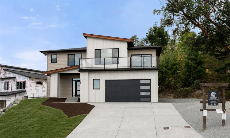 4949 Dixon Lane