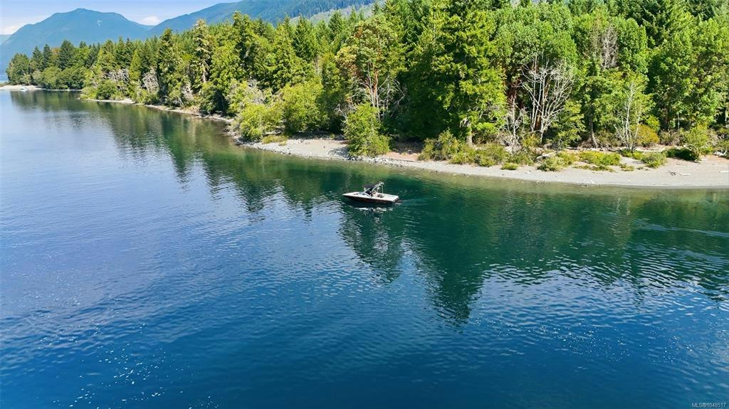 10780 North Shore Road, Youbou, BC, V0R 3E1 - 10