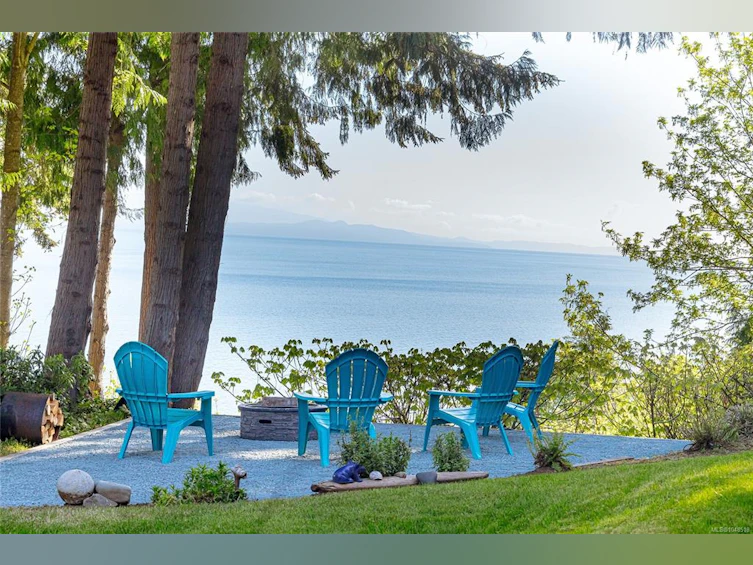 2519 Lasqueti Road, Qualicum Beach, BC, V9K 1Z1 - 2
