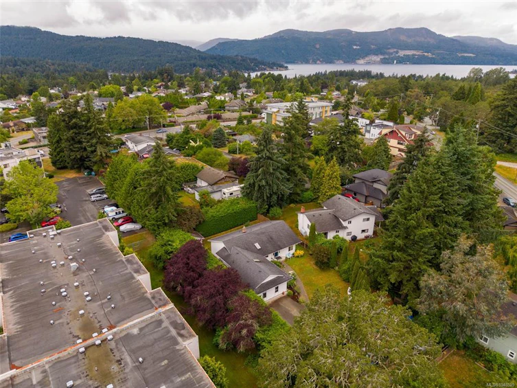 2-1215 Stelly's Cross Road, Central Saanich, BC, V8M 1H3 - 58