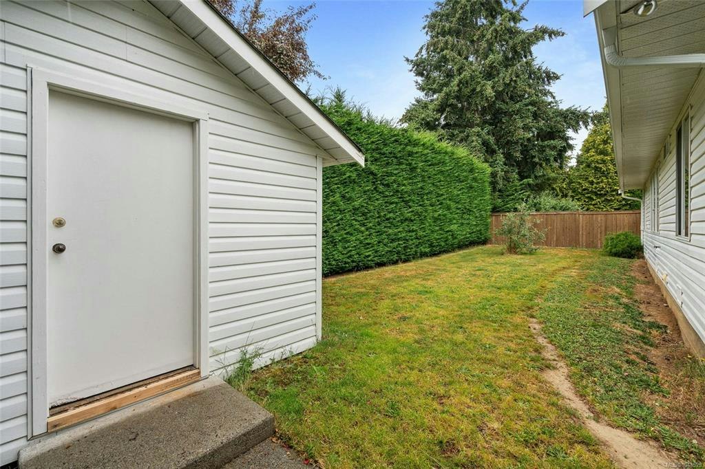2-1215 Stelly's Cross Road, Central Saanich, BC, V8M 1H3 - 39