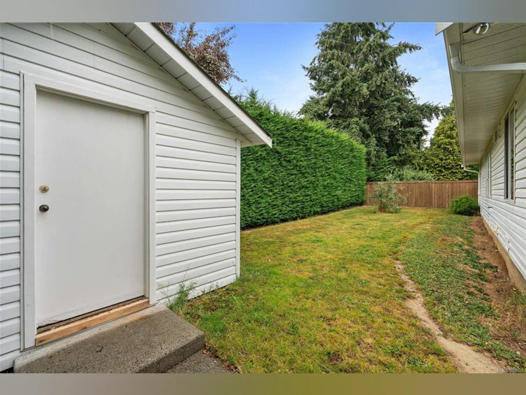 2-1215 Stelly's Cross Road, Central Saanich, BC, V8M 1H3 - 39
