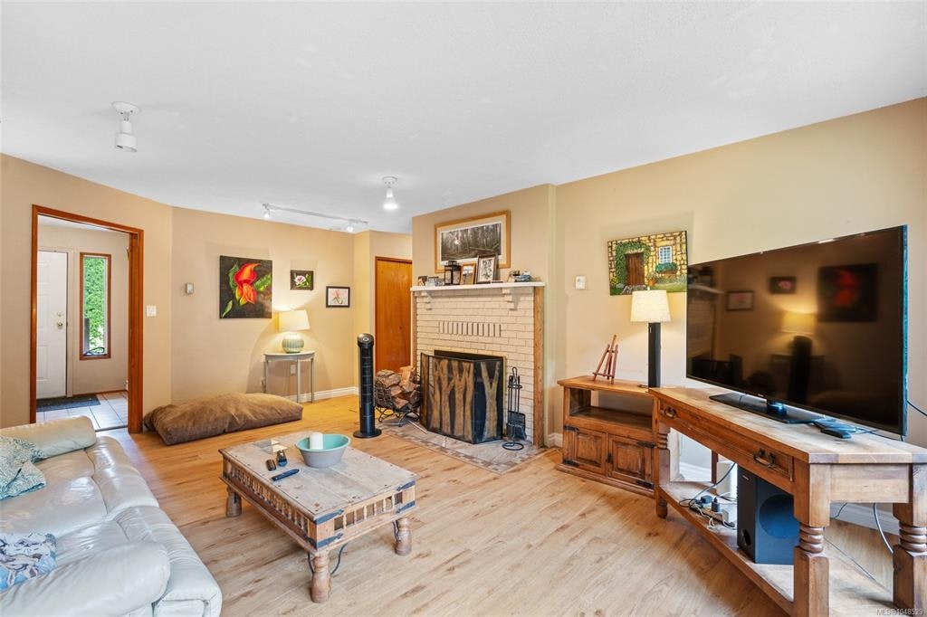 2-1215 Stelly's Cross Road - 5