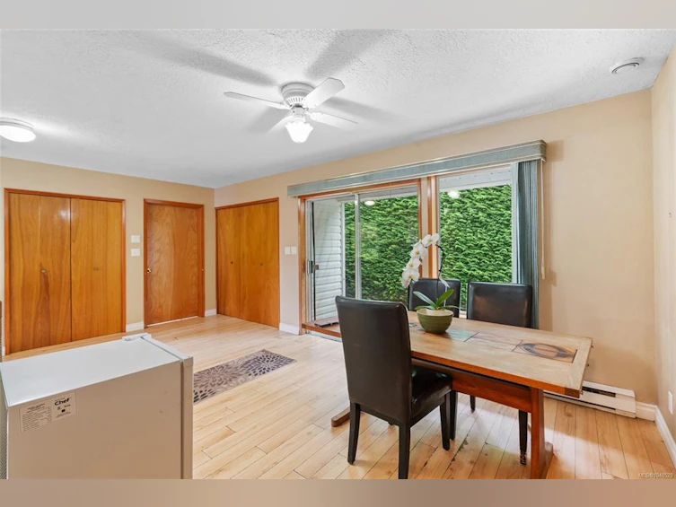 2-1215 Stelly's Cross Road, Central Saanich, BC, V8M 1H3 - 10