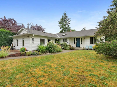 2-1215 Stelly's Cross Road - 2