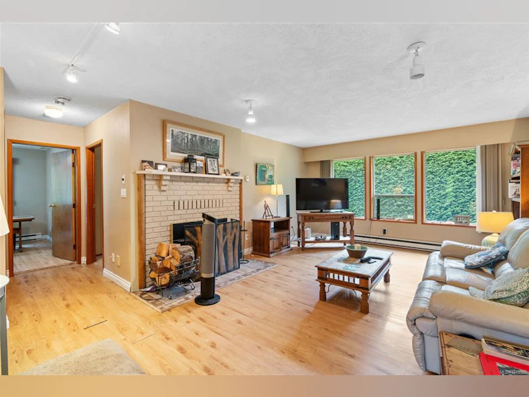 2-1215 Stelly's Cross Road, Central Saanich, BC, V8M 1H3 - 8