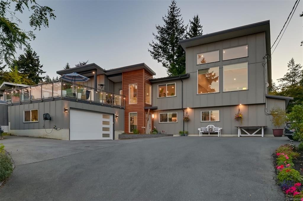 8566 Moxon Terrace, North Saanich, BC, V8L 1K6