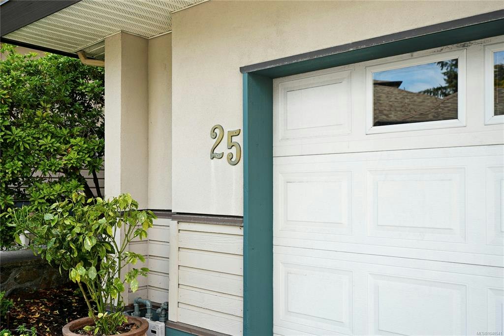 25-4525 Wilkinson Road, Saanich, BC, V8Z 5C3 - 29