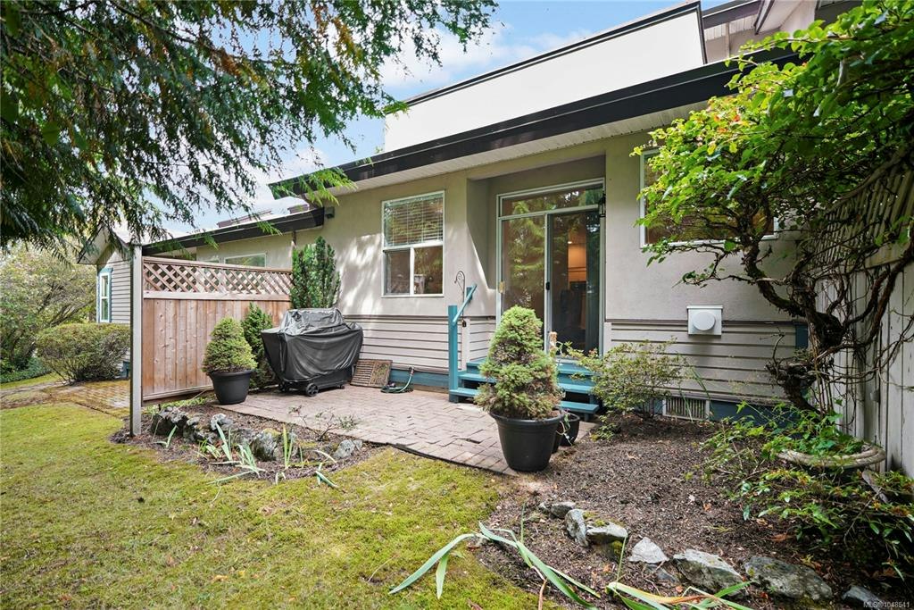 25-4525 Wilkinson Road, Saanich, BC, V8Z 5C3 - 25