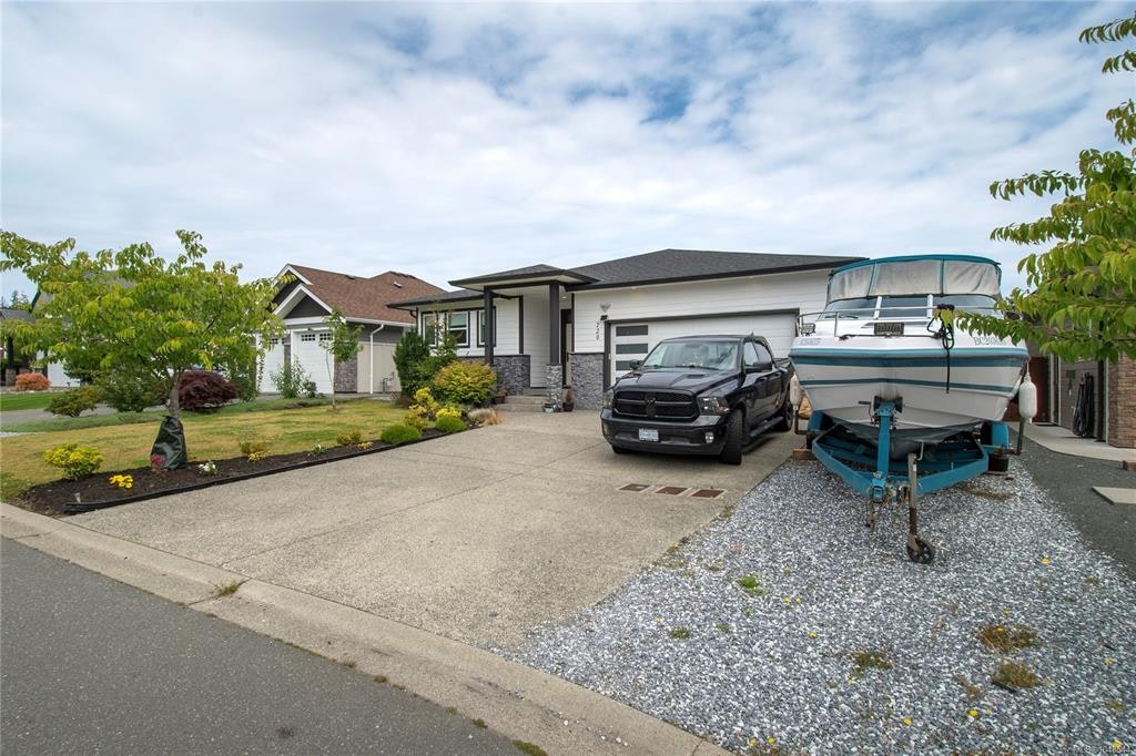 720 Sitka Street, Campbell River, BC, V9H 0E5 - 3