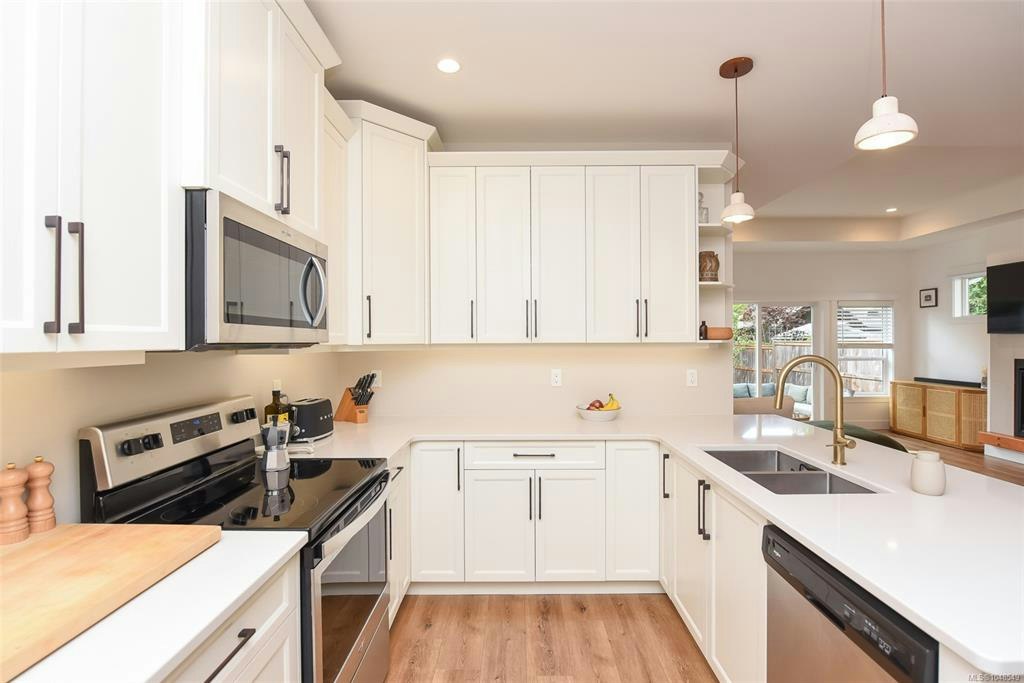 2559 Brookfield Drive, Courtenay, BC, V9N 0E6 - 8