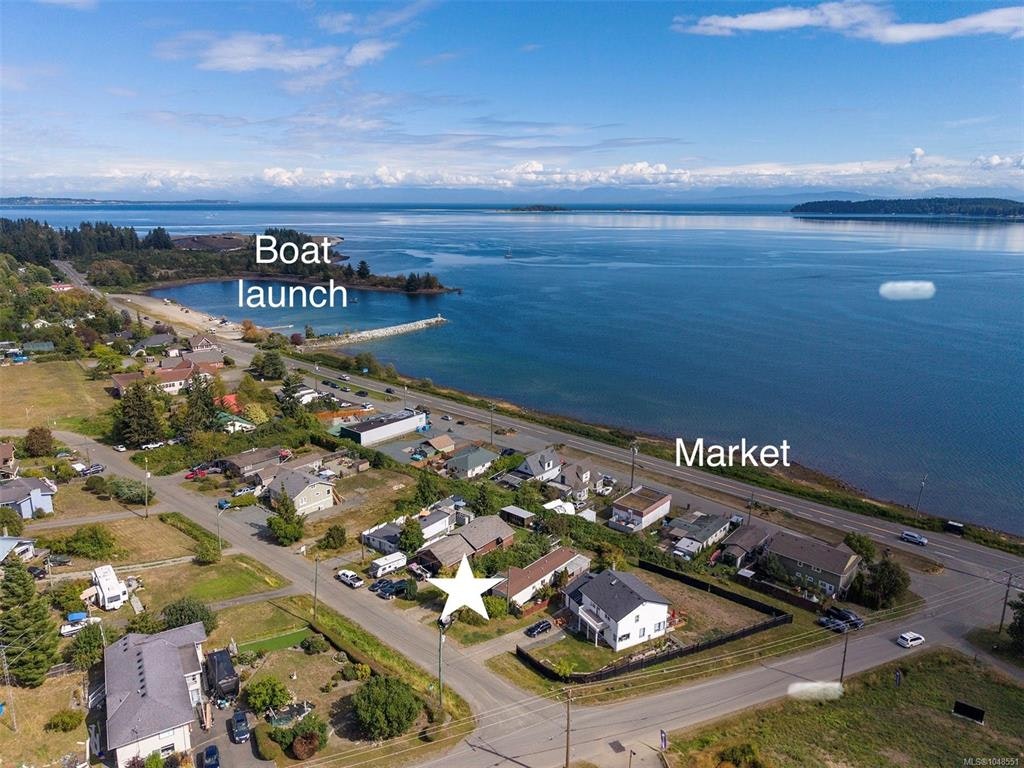 5580 Horne Street, Union Bay, BC, V0R 3B0