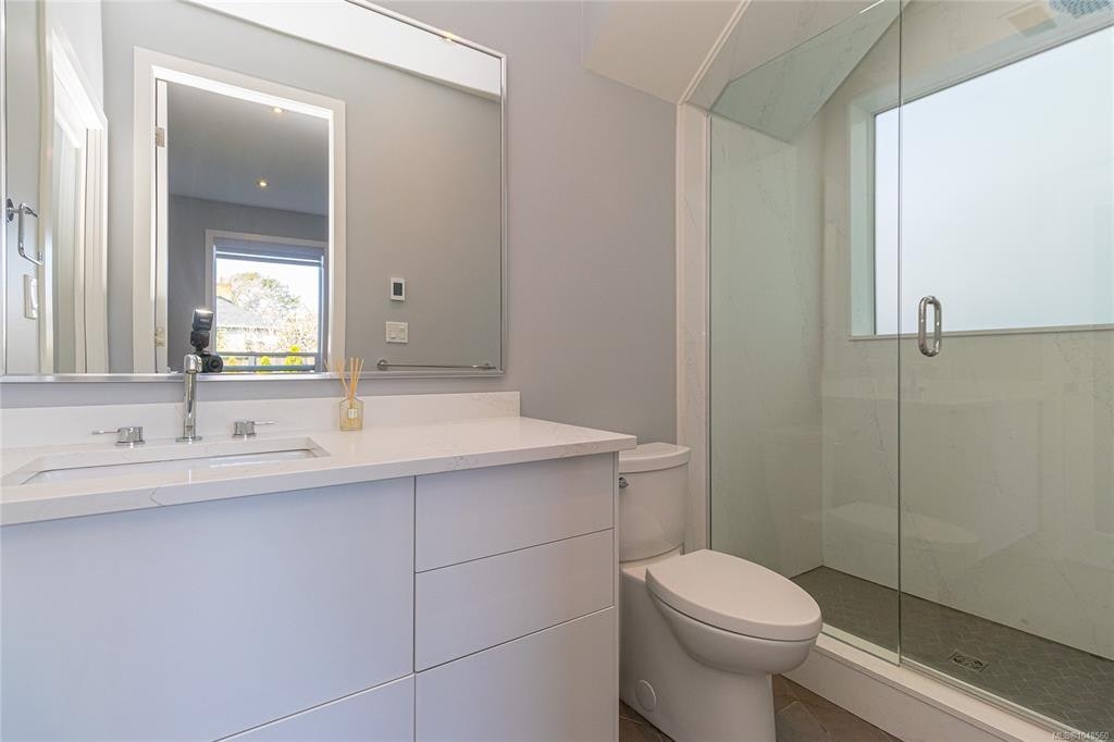 909 Bank Street, Victoria, BC, V8S 4B1 - 17