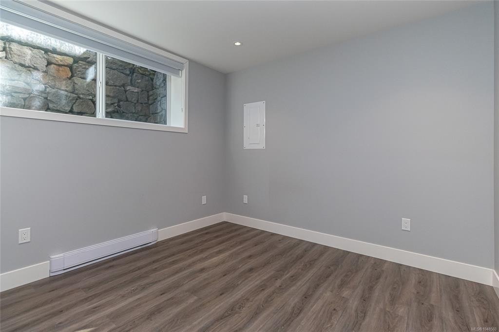 909 Bank Street, Victoria, BC, V8S 4B1 - 34