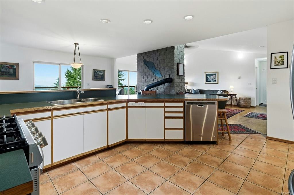 1691 Strathcona Heights Road, Shawnigan Lake, BC, V8H 2A9 - 17