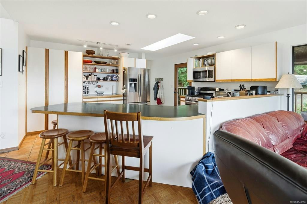 1691 Strathcona Heights Road, Shawnigan Lake, BC, V8H 2A9 - 16