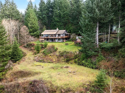 1691 Strathcona Heights Road - 3