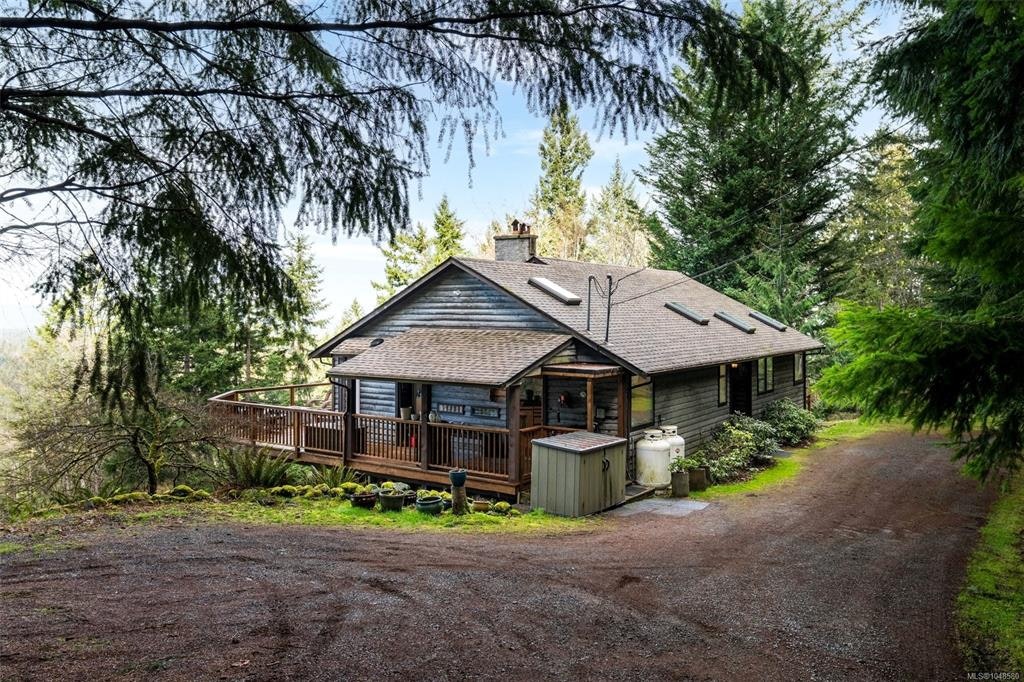 1691 Strathcona Heights Road - 4