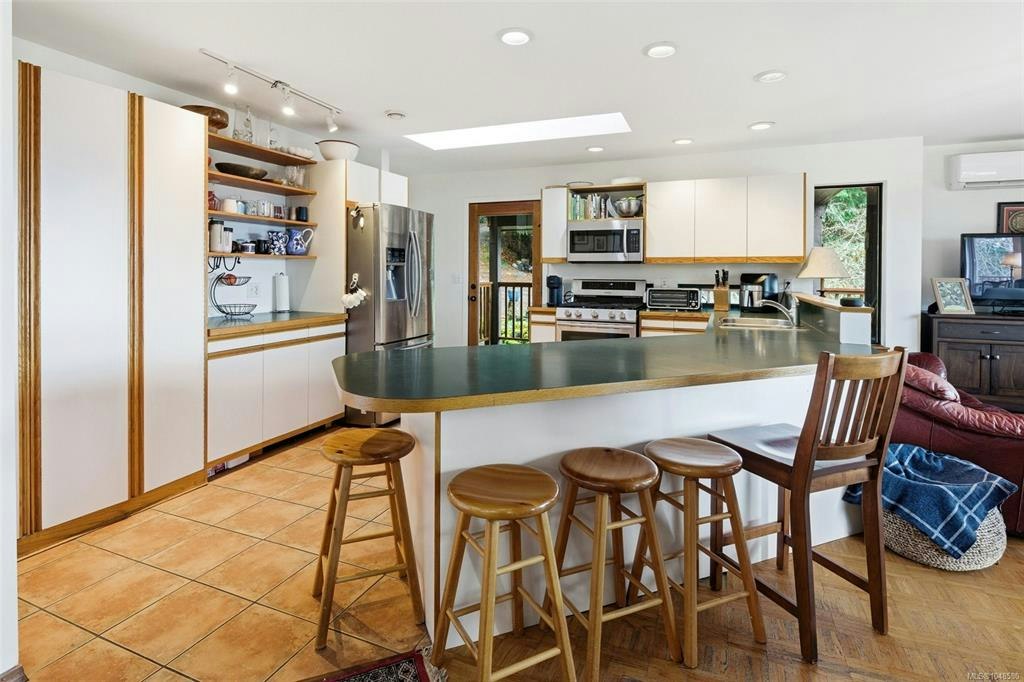 1691 Strathcona Heights Road, Shawnigan Lake, BC, V8H 2A9 - 15