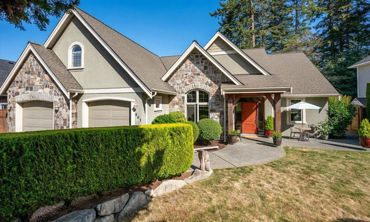 601 Meadow Drive
