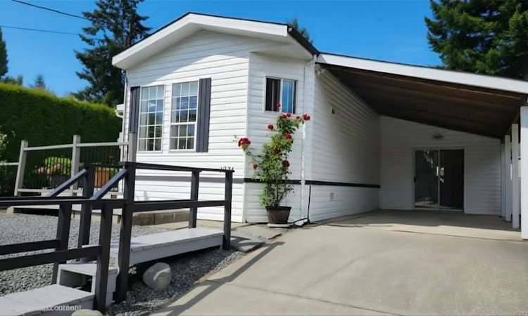 1071 Bourban Road