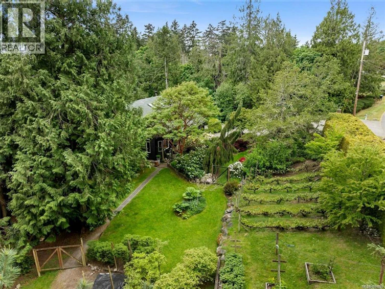 11007 Cedar Lane, North Saanich, BC, V8L 5R1 - 5