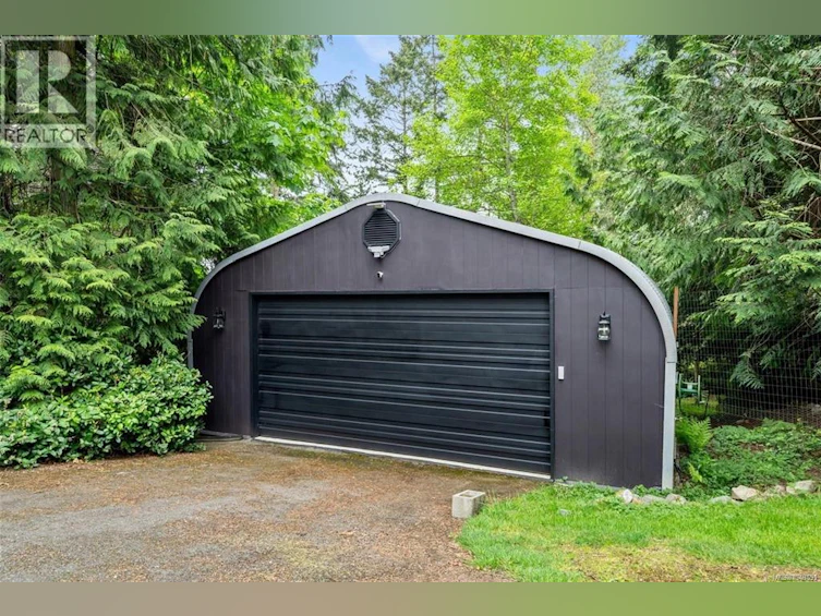 11007 Cedar Lane, North Saanich, BC, V8L 5R1 - 10