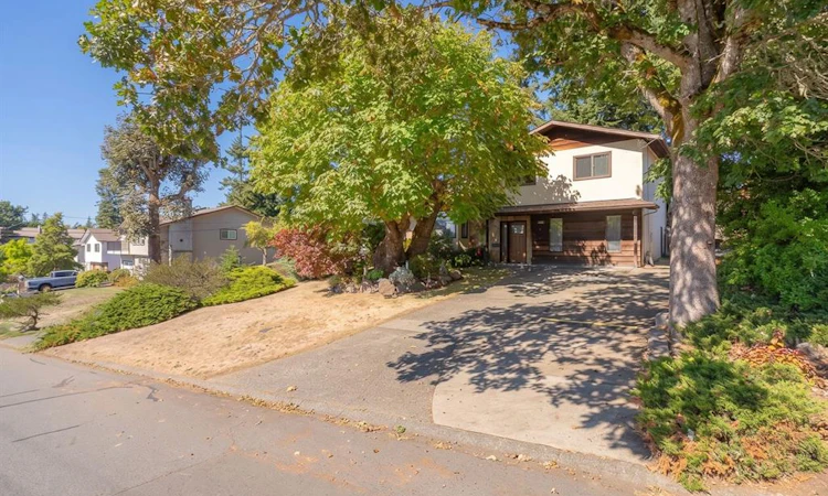 1855 Sandra Place