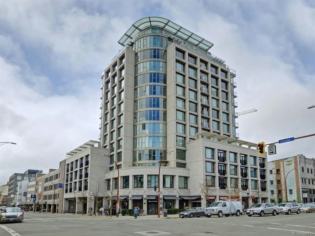 902-760 Johnson Street - 2