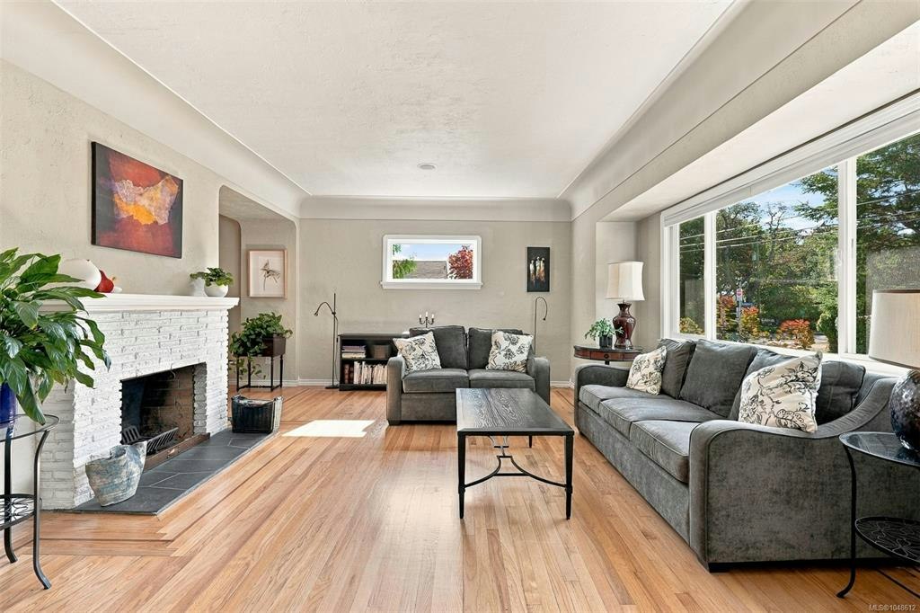 711 Richmond Avenue - 3