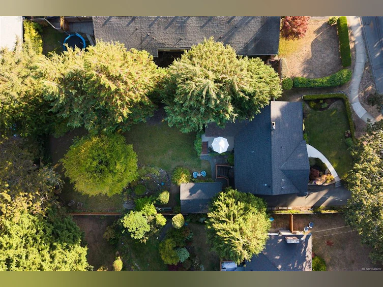 711 Richmond Avenue, Victoria, BC, V8S 3Z2 - 46