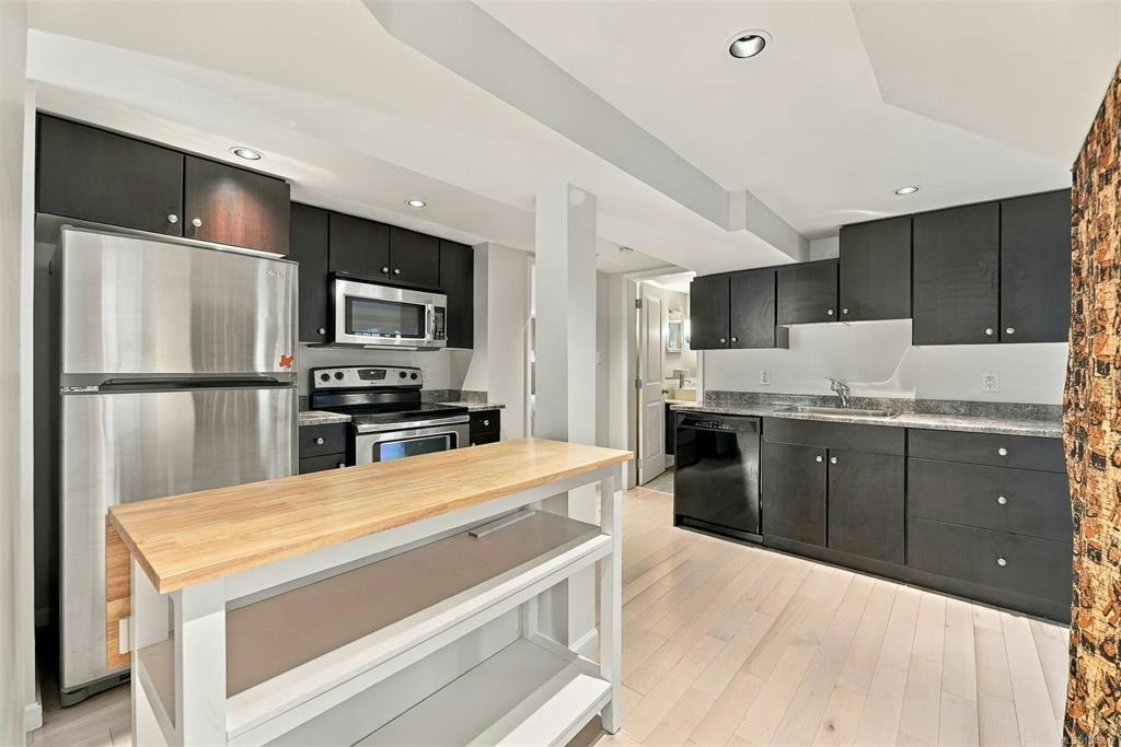 711 Richmond Avenue, Victoria, BC, V8S 3Z2 - 29