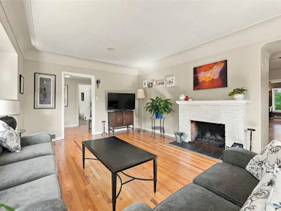 711 Richmond Avenue - 5