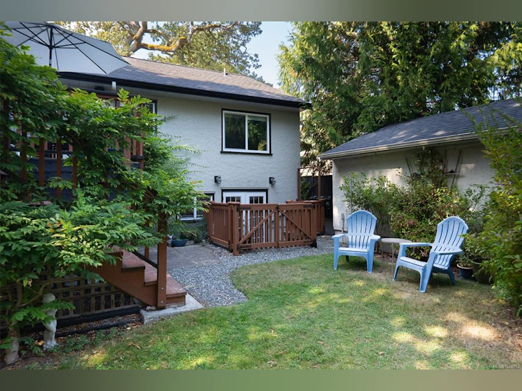 711 Richmond Avenue, Victoria, BC, V8S 3Z2 - 40