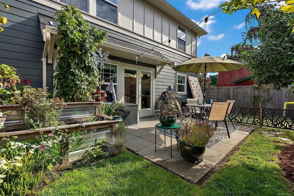 1113 Lyall Street, Esquimalt, BC, V9A 5G3